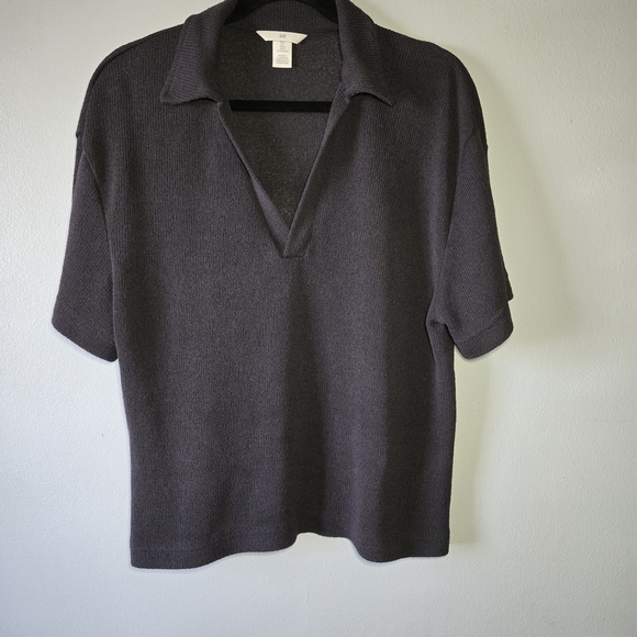 H&M Knit Collared Short Sleeve Sweater Top Relaxed Fit Size Large - Picture 2 of 7
